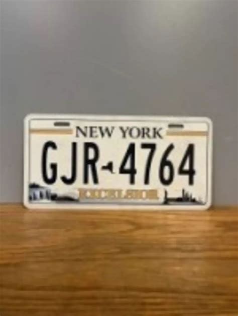 Tinted covers that obscure <strong>license plates</strong> are illegal in all states. . Fake license plates in nyc reddit